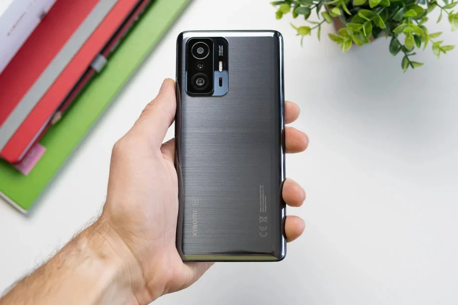 Xiaomi-11T-Pro-Review-008 شارژر
