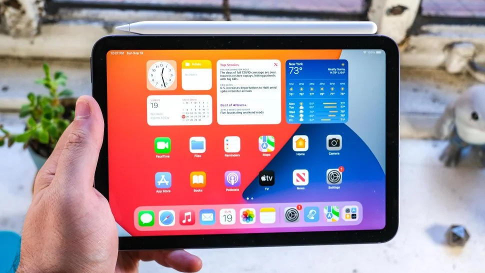 Apple iPad Mini 6 Review 2 بررسی آیپد مینی ۶ اپل