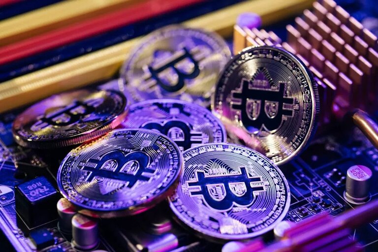 Cryptocurrency رمزارز
