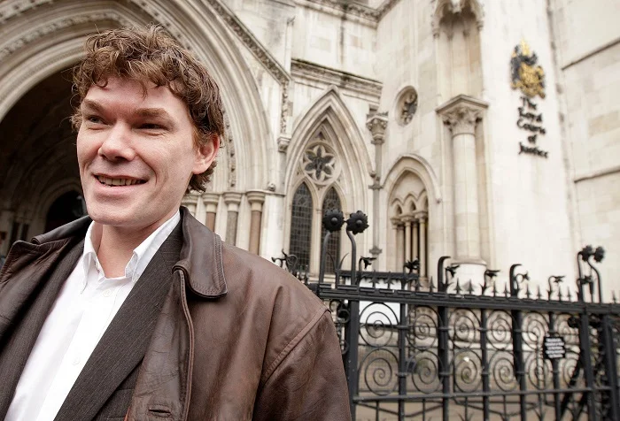 gary-mckinnon-lede معروف ترین هکرهای کلاه سیاه تاریخ
