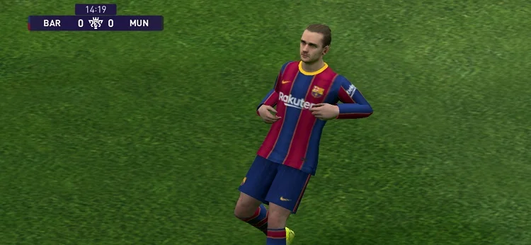 mobile football games 5 eFootball PES Mobile، FIFA Mobile و Dream League Soccer