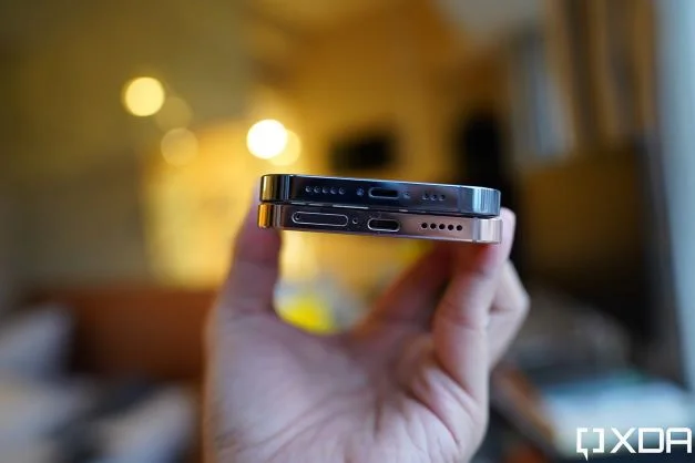 Vivo-X23-vs iphone 13 port 2 چرا اپل باید یک رقیب مستقیم برای S22 اولترا سامسونگ عرضه کند؟