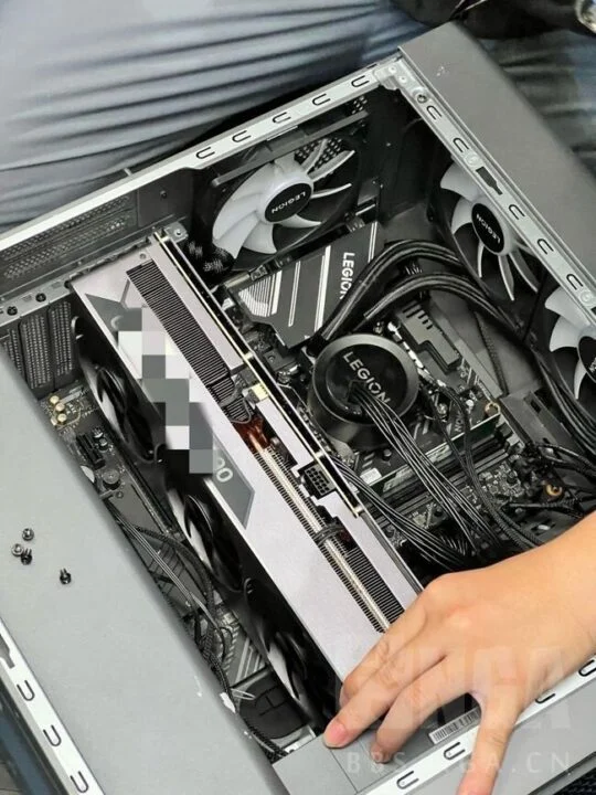 Lenovo RTX 4090 (1) لنوو RTX 4090