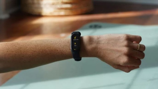 Xiaomi Mi Band 8 vs Mi Band 7 (1) شیائومی می بند 8