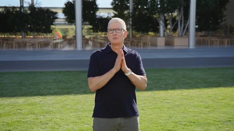 Tim Cook تیم کوک