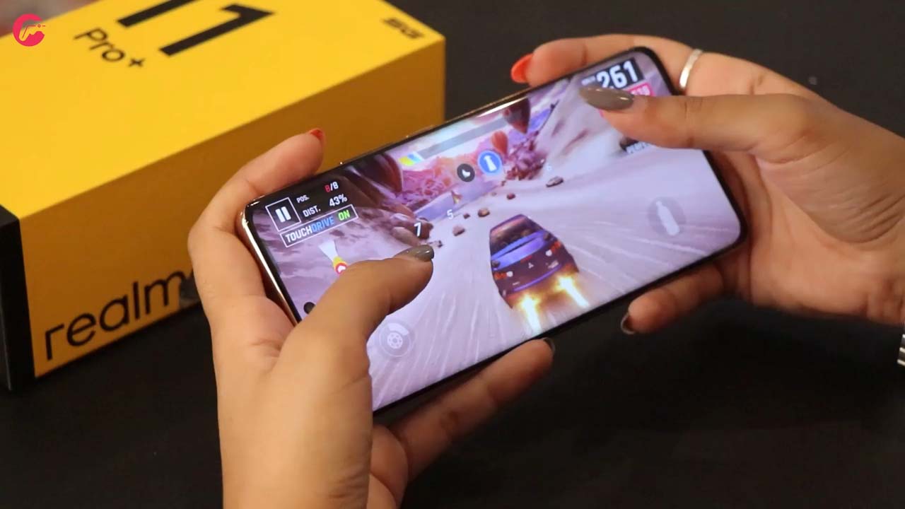 Project-Mi2-1mp4_snapshot_0904_20231204_080733 نقد و بررسی گوشی Realme 11 Pro Plus 5G - دیجینوی