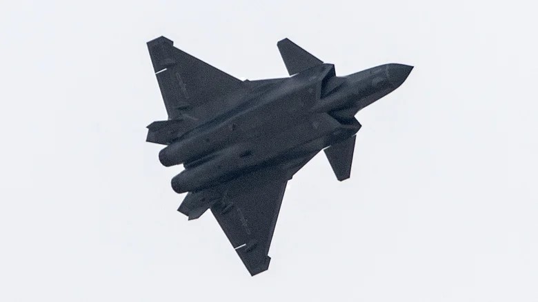 Chengdu J-20