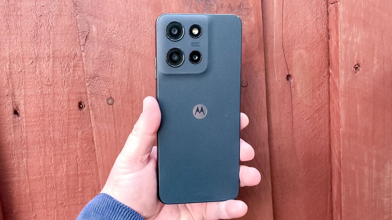 موتورولا Moto G86
