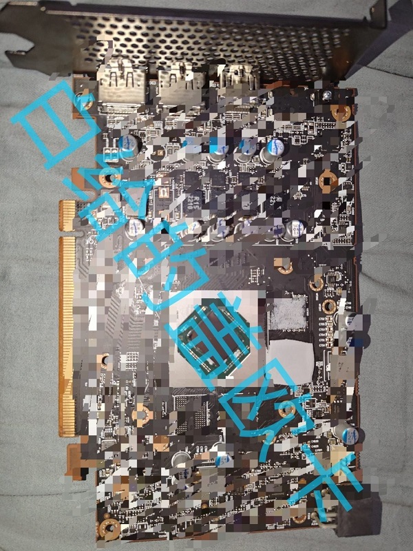AMDs Unreleased Radeon RX 7500 Prototype Leaked A 6GB Card That Never Made It Into The Market1 نمونه اولیه عرضهنشده کارت گرافیک رادئون RX 7500 شرکت ایامدی لو رفت
