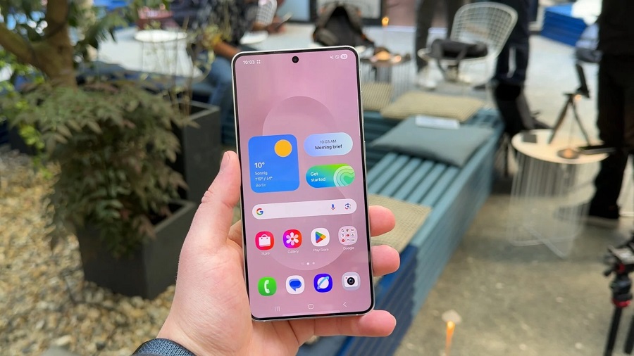 How does the Galaxy S25 Edge compare to other Galaxy S25 phones1 مقایسه گلکسی S25 اج با سایر مدلهای گلکسی S25
