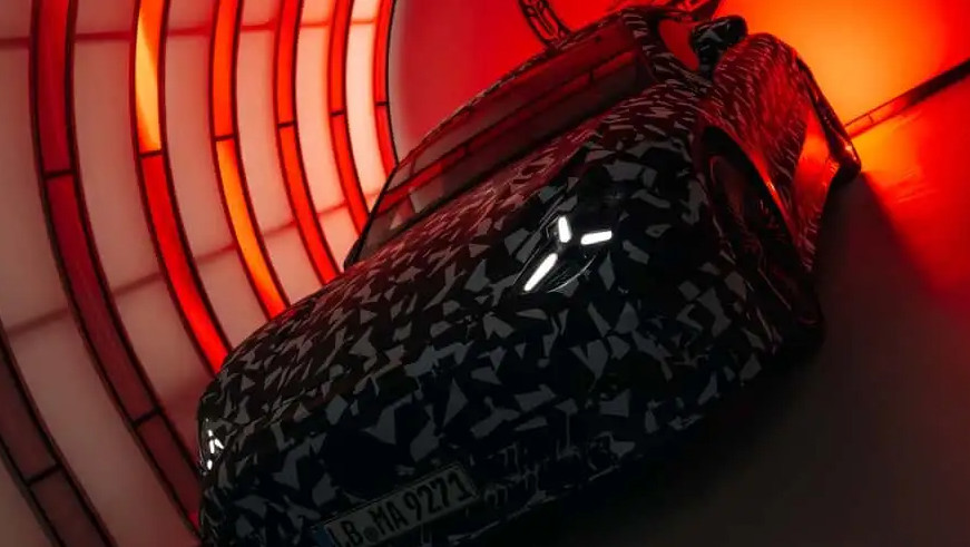 mercedes Amg AMG از سدان جدید خود رونمایی میکند - دیجینوی