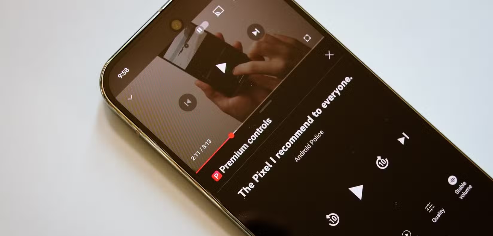 A nasty YouTube bug just made navigation a lot painful on Android1 یک باگ آزاردهنده در یوتیوب، برای کاربران اندروید مشکل ایجاد کرد