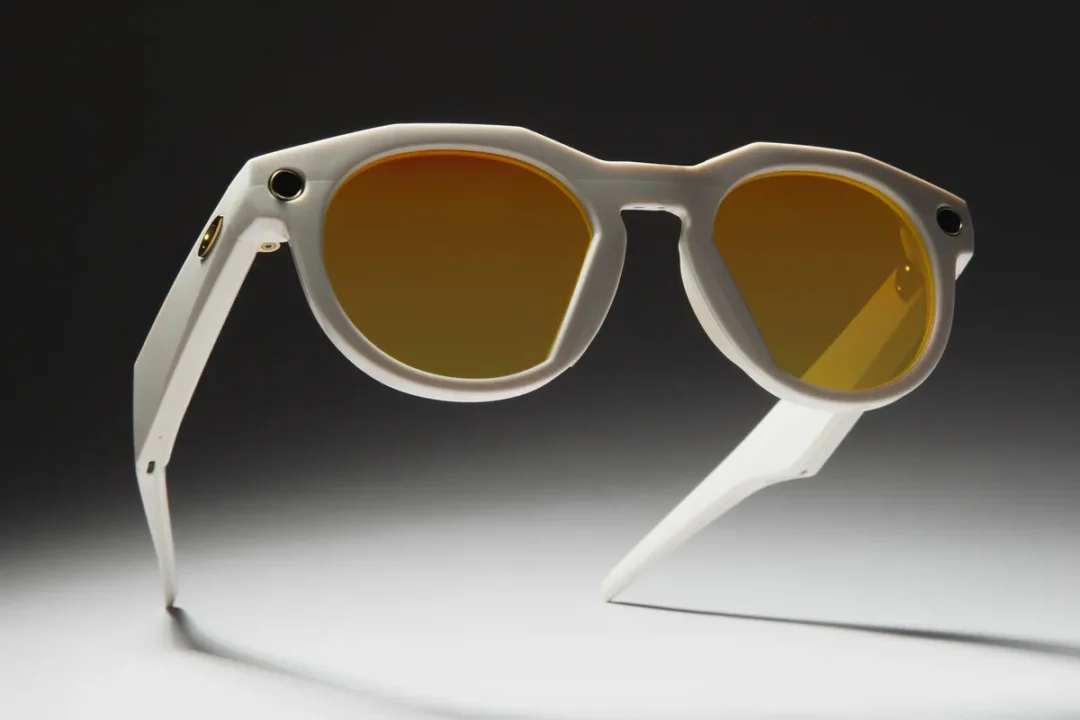 عینک هوشمند Oakleys متا برای ورزشکاران معرفی شد