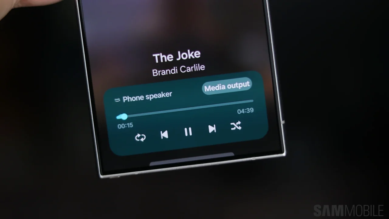 پانزده اپلیکیشن دیگر از Now Bar در One UI 8 پشتیبانی خواهند کرد