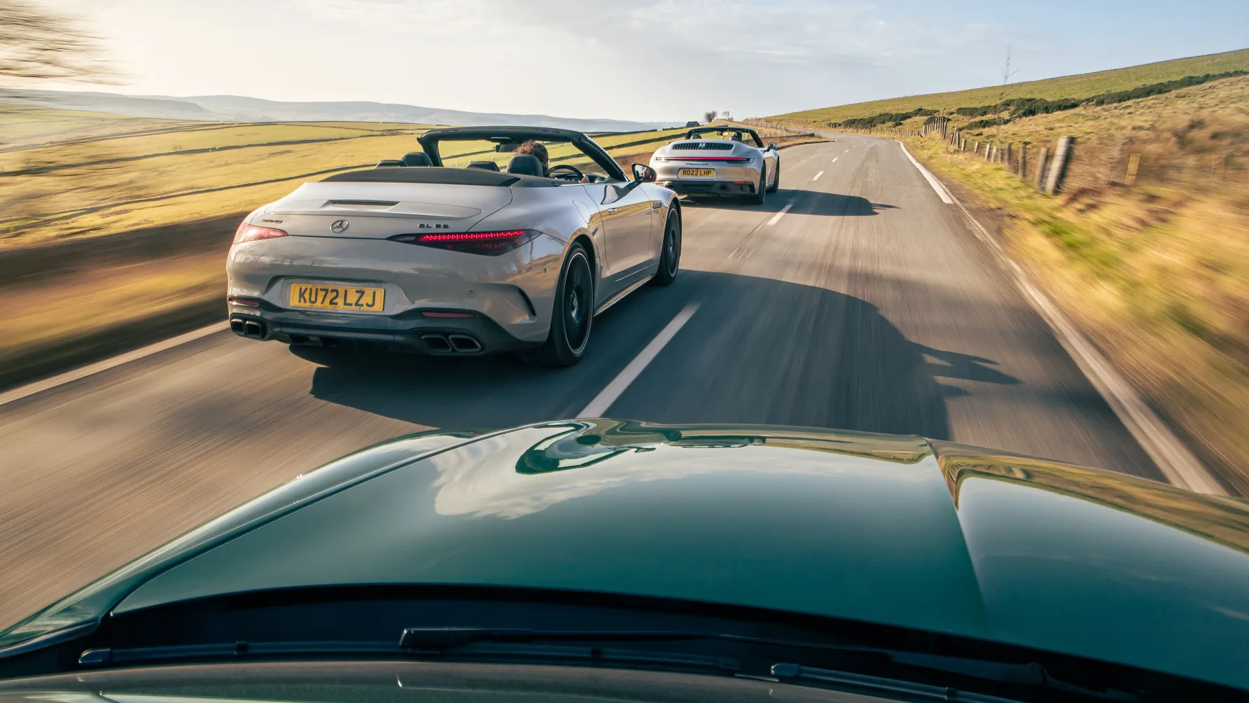 سه افسانه، یک نبرد: وقتی مرسدس-AMG SL63 به قلمرو پورشه و بنتلی حمله می‌کند! - دیجینوی