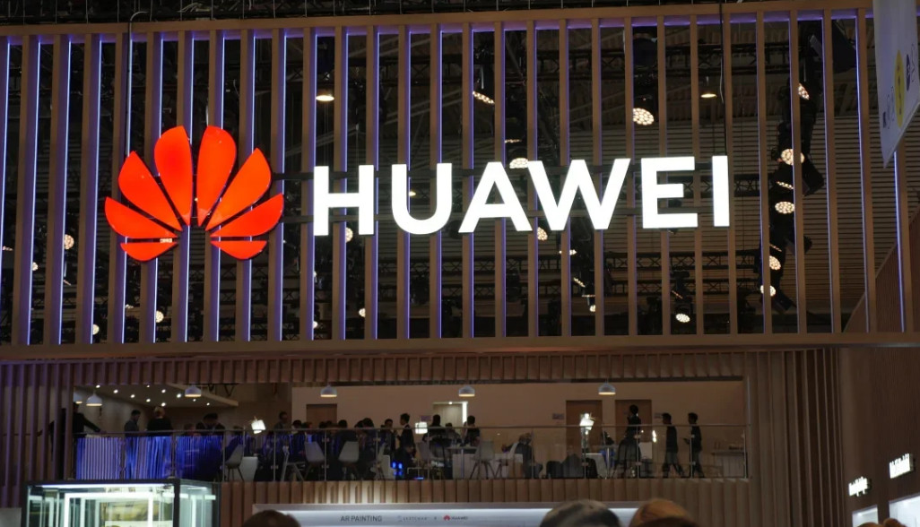 بهترین گوشی از نظر دوربین که (احتمالاً) نمی شناسید؛ Huawei Pura 80 Ultra - دیجینوی