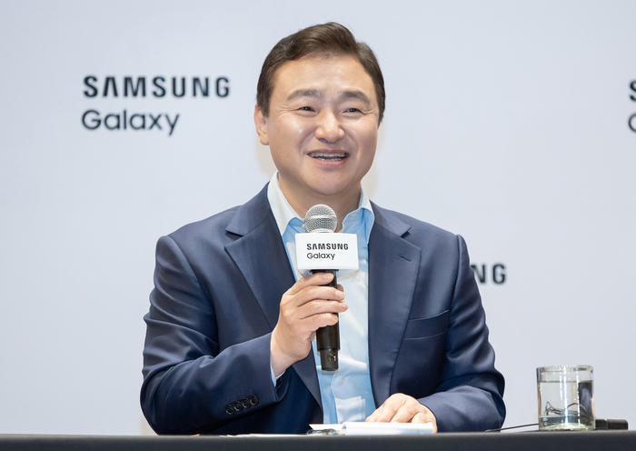 هوش مصنوعی Galaxy AI تا پایان سال 2025 برای 400 میلیون دستگاه عرضه خواهد شد
