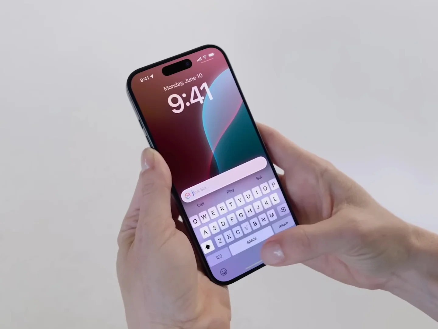 285-Apple-Intelligence-in-5-minutes اپل همچنان با مشکل فرار مغزها مواجه است