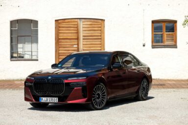 BMW-i7
