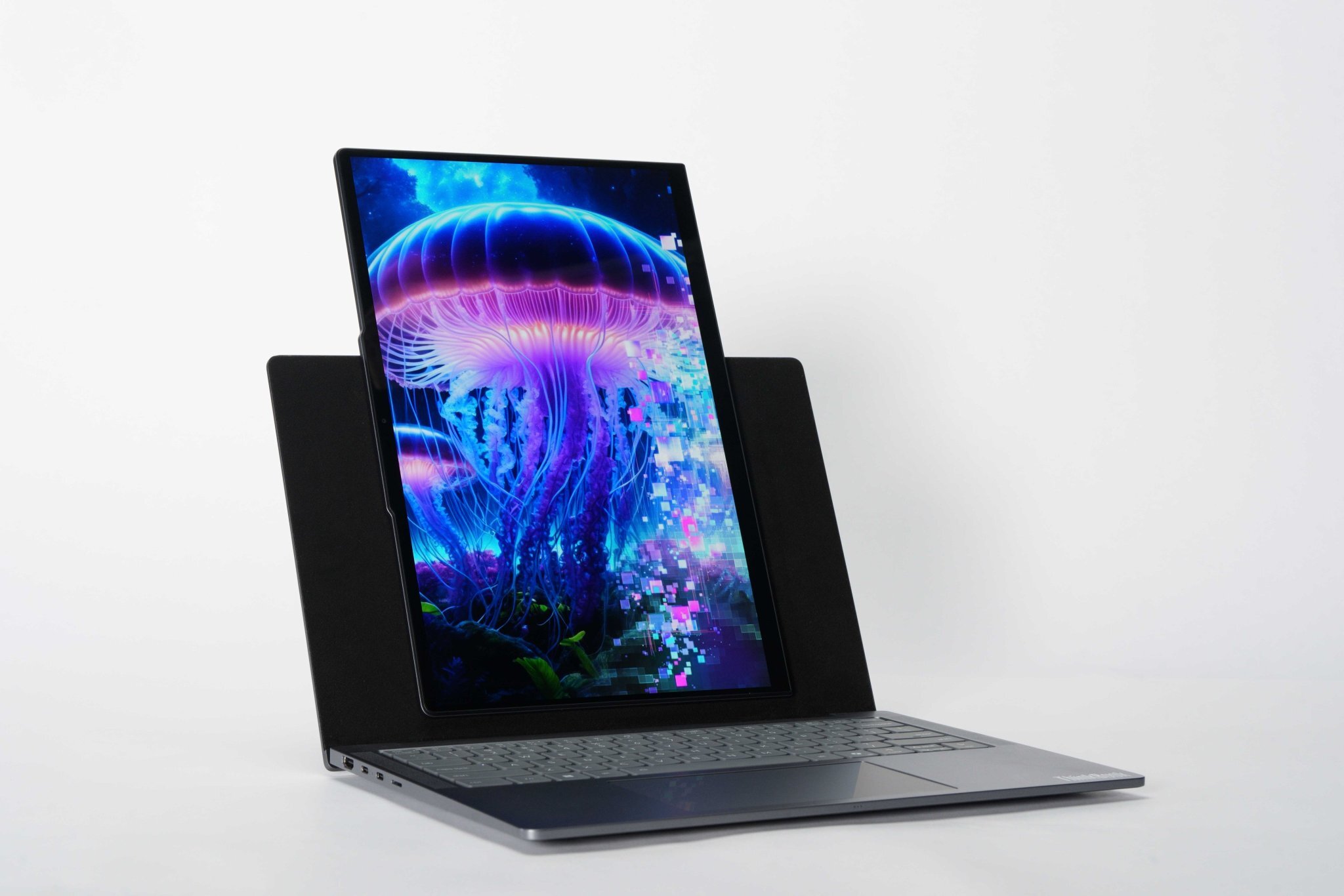 lenovo-leak-laptop-with-rotating-display1 لنوو