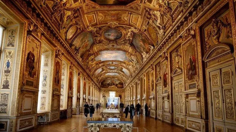 Everything we know about the Louvre jewellery heist1 همه چیز درباره سرقت بزرگ موزه لوور فرانسه + تصاویر جواهرات - دیجینوی