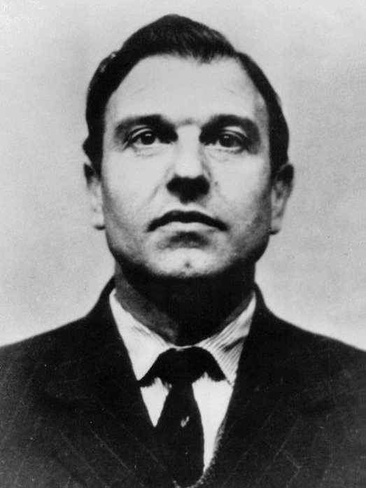 George_Blake_spy ۱۲ جاسوس مرموز در تاریخ که منبع الهام فیلمهای سینمایی شدند - دیجینوی