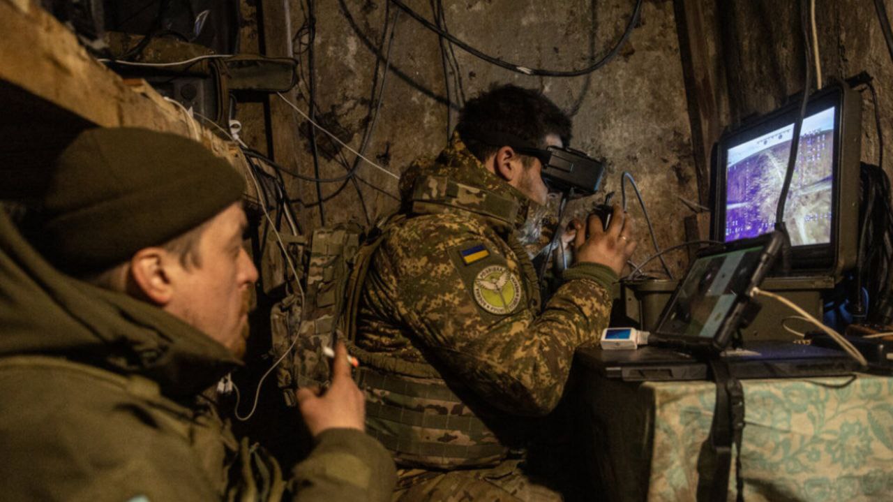 2 ارتش اوکراین با موسیقی موشکهای روسیه را منحرف میکند - دیجینوی