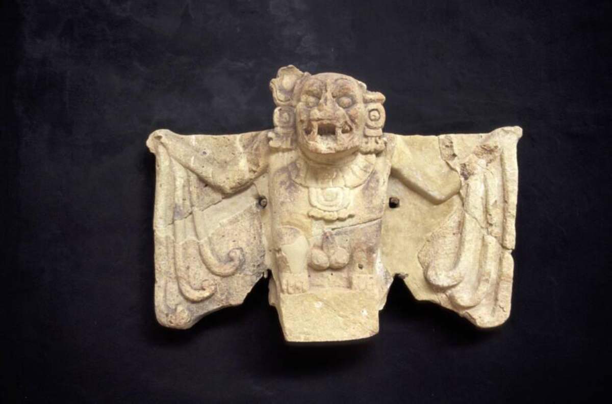 Camazotz The Maya Death Bat کامازوتس، ایزد مایایی مرتبط با مرگ