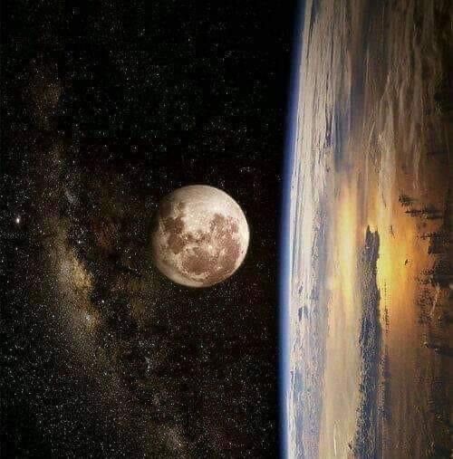 EWdu9ExWoAA-I97 ماه آرام و بیصدا درحال دور شدن از زمین است - دیجینوی