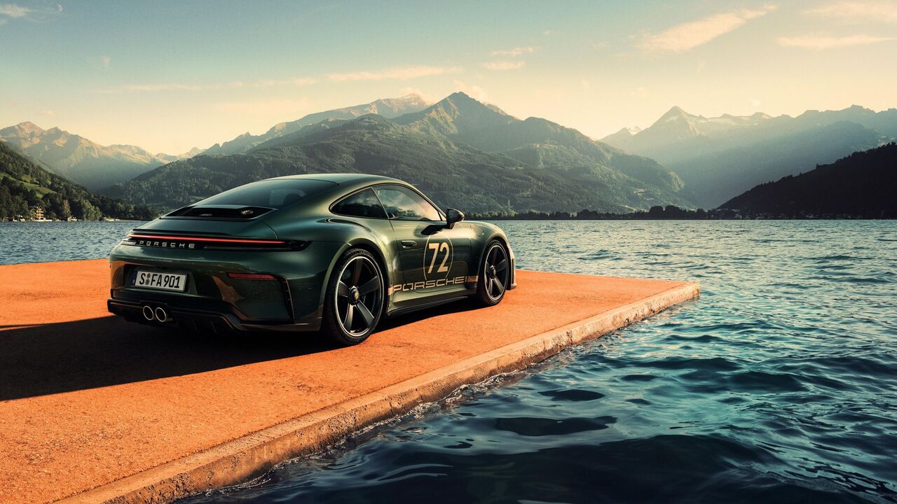 تصاویر پورشه ۹۱۱ مدل ۲۰۲۷ هوش از سرتان می‌برد - دیجینوی